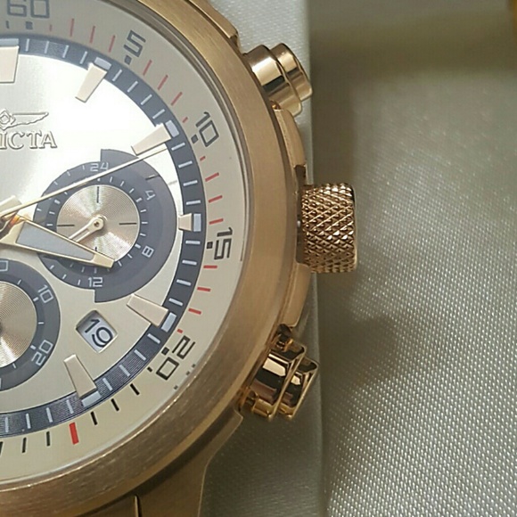 FIRM weekend sale,new Invicta Choro gold watch